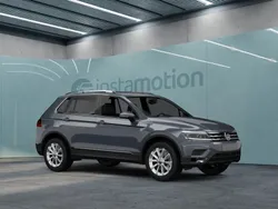 Grau Gebraucht 2022 VW Tiguan Elegance SUV | 29.657 € (Fairer Preis)