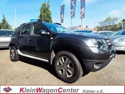 Grau Gebraucht 2015 Dacia Duster Lauréate SUV | 6.990 € (Fairer Preis)