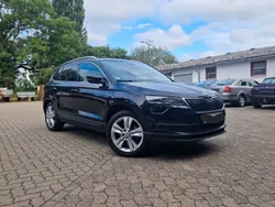 Schwarz Gebraucht 2022 Skoda Karoq Style SUV | 29.999 € (Guter Preis)