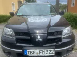 Schwarz Gebraucht 2004 Mitsubishi Outlander SUV | 1.300 € (Guter Preis)