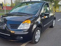 Braun Gebraucht 2005 Renault Modus Van / Kleinbus | 2.200 € (Etwas zu teuer)