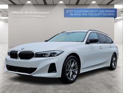 Weiß Gebraucht 2024 BMW 318 Shadowline Kombi | 31.990 € (Guter Preis)