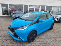 Gebraucht 2017 Toyota Aygo X-play Kleinwagen | 8.790 € (Fairer Preis)