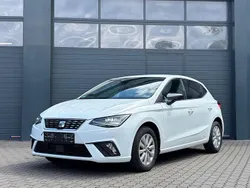 Weiß Gebraucht 2019 Seat Ibiza Limousine | 13.950 € (Fairer Preis)