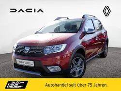 Rot Gebraucht 2020 Dacia Sandero Anniversary Kleinwagen | 13.200 € (Fairer Preis)