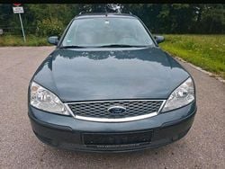 Grau Gebraucht 2006 Ford Mondeo Kombi | 2.000 € (Fairer Preis)