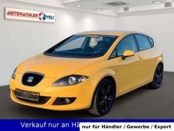 Gelb Gebraucht 2009 Seat Leon Stylance Limousine | 1.999 € (Guter Preis)