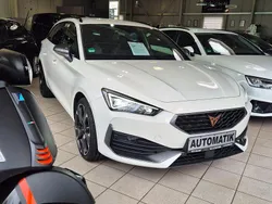 Weiß Gebraucht 2021 Cupra Leon Kombi | 24.999 € (Fairer Preis)