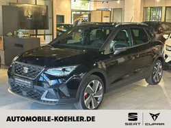 Mitternachtsschwarz Gebraucht 2022 Seat Arona FR SUV | 22.990 € (Fairer Preis)