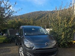 Grau Gebraucht 2015 Citroën C4 Picasso Intensive Van / Kleinbus | 9.500 € (Fairer Preis)