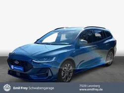Chrome blue metallic Gebraucht 2024 Ford Focus ST-Line X Kombi | 25.500 € (Guter Preis)