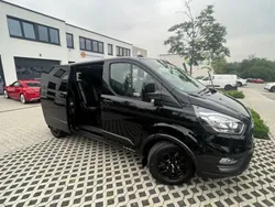 Schwarz Gebraucht 2022 Ford Transit Custom Van / Kleinbus | 32.000 € (Teuer)