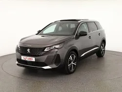 Grau Gebraucht 2023 Peugeot 5008 GTi Van / Kleinbus | 25.890 € (Guter Preis)
