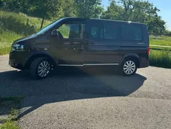 Violett Gebraucht 2011 VW T5 Team Van | 21.990 € (Etwas zu teuer)