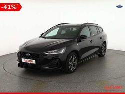 Schwarz Gebraucht 2025 Ford Focus ST-Line Kombi | 22.890 € (Superpreis)