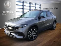 Grau Gebraucht 2022 Mercedes EQA300 AMG SUV | 41.910 € (Teuer)