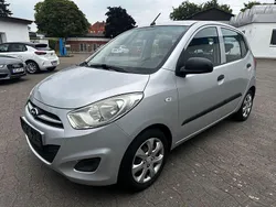 Silber Gebraucht 2011 Hyundai i10 Kleinwagen | 2.990 € (Fairer Preis)