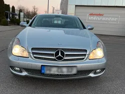 Silber Gebraucht 2008 Mercedes CLS320 Coupé | 9.099 € (Fairer Preis)