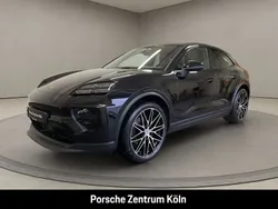 Tiefschwarzmetallic Neu 2025 Porsche Macan 4 Electric SUV | 107.133 € (Etwas zu teuer)