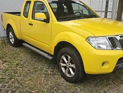 Gelb Gebraucht 2016 Nissan Navara Abholung | 7.990 €