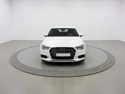 Weiß Gebraucht 2020 Audi A3 Limousine | 15.000 €