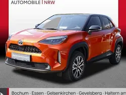 Orange Gebraucht 2023 Toyota Yaris Cross Edition SUV | 28.979 € (Etwas zu teuer)