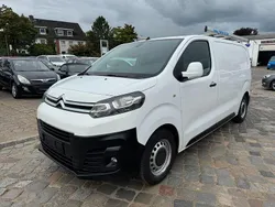 Weiß Gebraucht 2017 Citroën Jumpy Business Class Van / Kleinbus | 9.880 € (Fairer Preis)