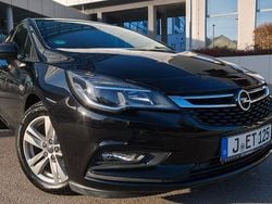 Schwarz Gebraucht 2017 Opel Astra Active Limousine | 7.200 € (Guter Preis)