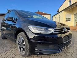 Schwarz Gebraucht 2024 VW Touran Move Van / Kleinbus | 30.990 € (Guter Preis)