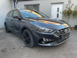 Grau Gebraucht 2022 Hyundai i30 Edition 30 Limousine | 17.790 € (Guter Preis)