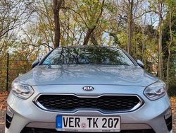 Grau Gebraucht 2018 Kia Ceed Sportswagon Platinum Kombi | 18.900 € (Fairer Preis)