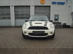 Weiß Gebraucht 2008 Mini Cooper S Clubman Kombi | 7.900 € (Etwas zu teuer)