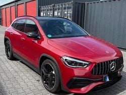 Rot Gebraucht 2023 Mercedes GLA35 AMG AMG SUV | 43.450 € (Guter Preis)