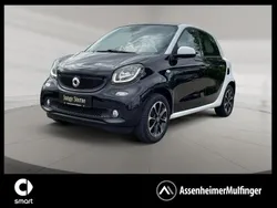 Schwarz Gebraucht 2017 Smart ForFour Passion Limousine | 8.449 € (Fairer Preis)