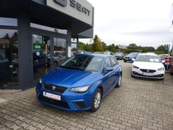 Sapphire blau metallic Gebraucht 2022 Seat Ibiza Style Limousine | 13.900 € (Fairer Preis)