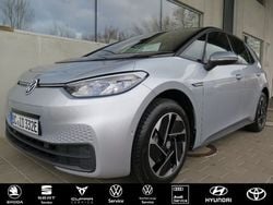 Silber Gebraucht 2023 VW ID.3 Pro Performance Kleinwagen | 34.990 € (Teuer)