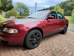 Rot Gebraucht 1998 Audi A4 Limousine | 700 € (Guter Preis)