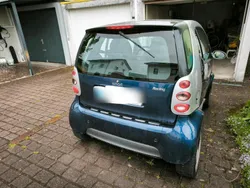 Blau Gebraucht 2004 Smart ForTwo Coupé Coupé | 1.370 €