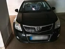 Schwarz Gebraucht 2025 Toyota Avensis Sport Limousine | 6.000 €