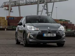 Grau Gebraucht 2010 DS Automobiles DS3 | 4.500 €