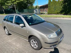 Gelb Gebraucht 2006 Skoda Fabia Kombi | 3.250 € (Teuer)