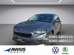 Grau Gebraucht 2022 Skoda Scala Drive Kleinwagen | 26.990 €