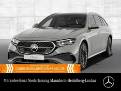 Grau Gebraucht 2024 Mercedes E300 AMG Limousine | 63.990 €