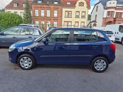 Blau Gebraucht 2014 Skoda Fabia Cool Edition Kleinwagen | 6.699 €