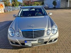 Grau Gebraucht 2009 Mercedes E280 Limousine | 4.200 € (Superpreis)