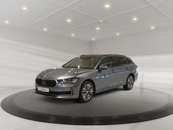 Graphitegrau metallic Gebraucht 2024 Skoda Superb Selection Kombi | 36.990 € (Guter Preis)