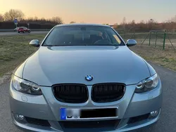 Grau Gebraucht 2006 BMW 325 Coupé | 11.999 €