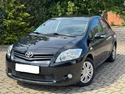 Schwarz Gebraucht 2011 Toyota Auris Kleinwagen | 4.999 € (Guter Preis)