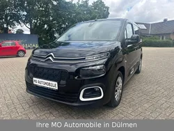 Schwarz Gebraucht 2021 Citroën Berlingo Live Van / Kleinbus | 16.499 € (Guter Preis)