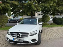 Weiß Gebraucht 2015 Mercedes GLC220 AMG line SUV | 24.000 € (Etwas zu teuer)